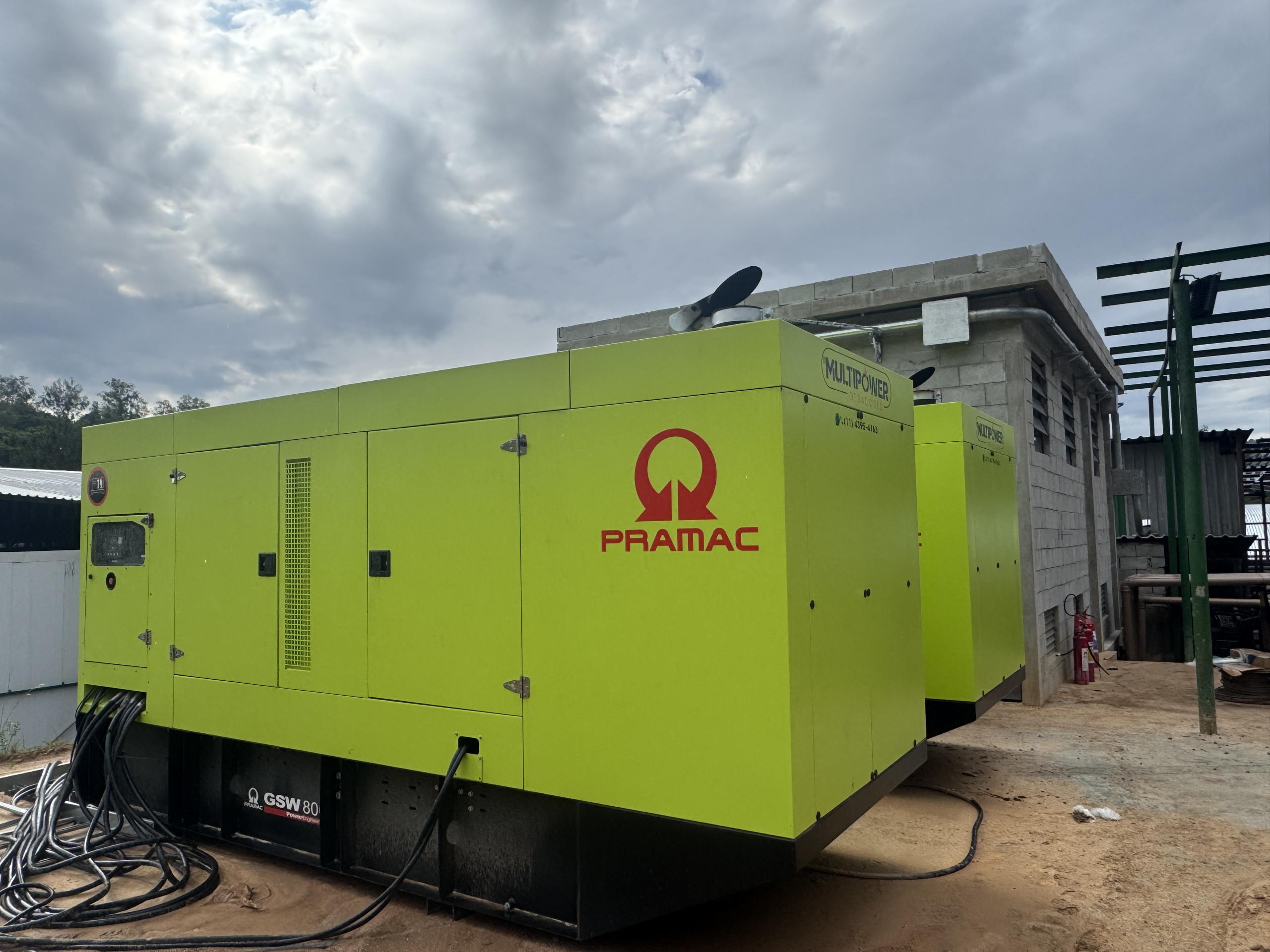 locação de geradores 1600 KVA